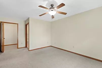 1102 N Sunnyslope Dr #104, Racine, WI 53406 - Photo 28