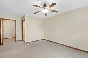 1102 N Sunnyslope Dr, Racine, WI 53406 - Photo 28