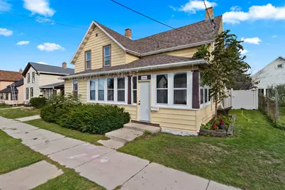 1606  20th St, Two Rivers, WI 54241 - Photo 2