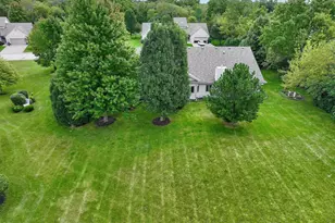 520 Green Valley Dr, Racine, WI 53406 - Photo 36