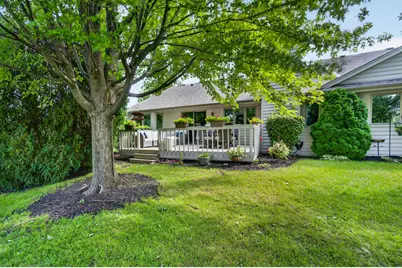 520  Green Valley Dr, Racine, WI 53406 - Photo 34