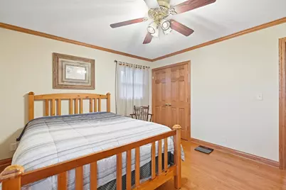 6665 S 20th St, Oak Creek, WI 53154 - Photo 18