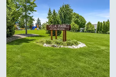 819  Kings Ridge Ct, West Bend, WI 53090 - Photo 36