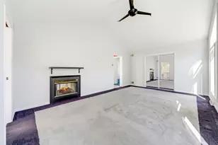 3681 W Jerelin Dr, Franklin, WI 53132 - Photo 22