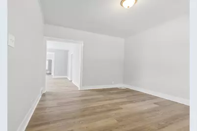 917 S 9th St, Milwaukee, WI 53204 - Photo 8