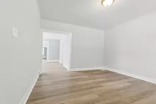 917 S 9th St, Milwaukee, WI 53204 - Photo 8