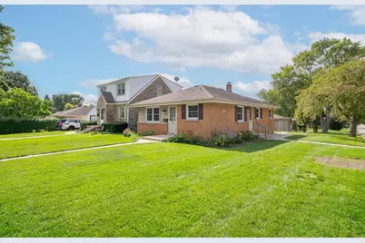 4175 N 92nd St, Wauwatosa, WI 53222 - Photo 22