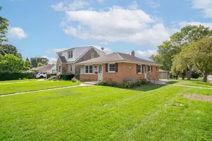 4175 N 92nd St, Wauwatosa, WI 53222 - Photo 22