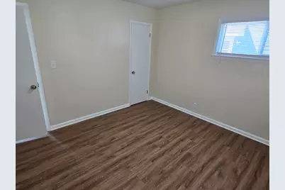 3777 S 24th St, Milwaukee, WI 53221 - Photo 10