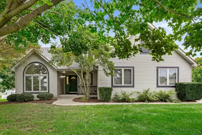 1661  Wood Ridge Ln, Lyons, WI 53105 - Photo 2