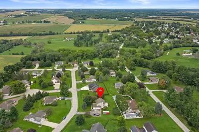1661  Wood Ridge Ln, Lyons, WI 53105 - Photo 8