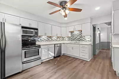 2145 S Aldrich St, Milwaukee, WI 53207 - Photo 8