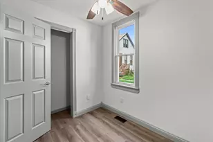 2145 S Aldrich St, Milwaukee, WI 53207 - Photo 10