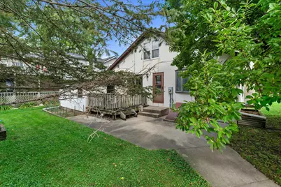 143 E Luther Ave, Oconomowoc, WI 53066 - Photo 30
