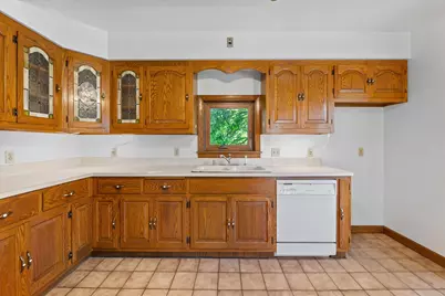143 E Luther Ave, Oconomowoc, WI 53066 - Photo 16