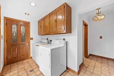 143 E Luther Ave, Oconomowoc, WI 53066 - Photo 18