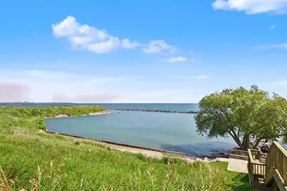 4120 S Lake Dr #C355, Saint Francis, WI 53235 - Photo 40