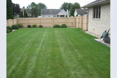 8541  35th Ave, Kenosha, WI 53142 - Photo 6