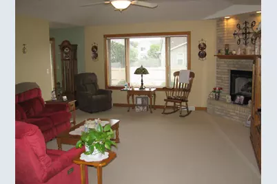 8541  35th Ave, Kenosha, WI 53142 - Photo 8
