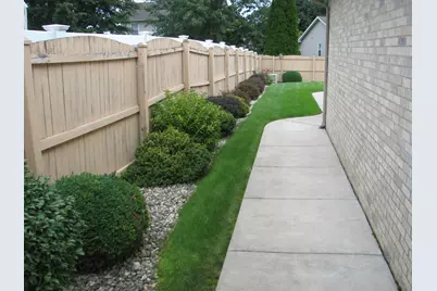 8541  35th Ave, Kenosha, WI 53142 - Photo 4