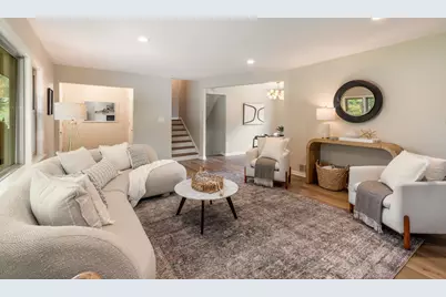 11630 N Riverland Rd, Mequon, WI 53092 - Photo 2