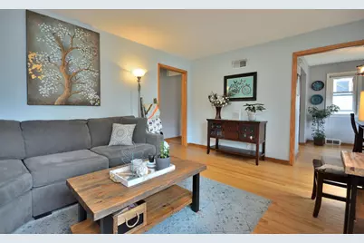 202 E Norwich St, Milwaukee, WI 53207 - Photo 6