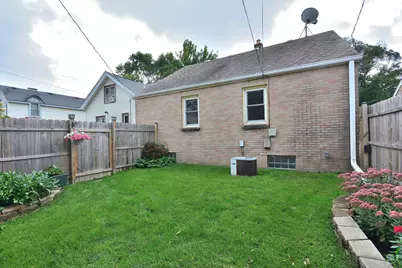 202 E Norwich St, Milwaukee, WI 53207 - Photo 26