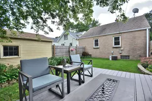 202 E Norwich St, Milwaukee, WI 53207 - Photo 24