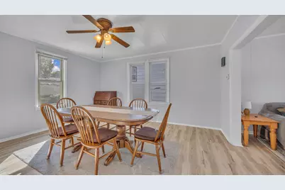 315  Smith St, Plymouth, WI 53073 - Photo 6