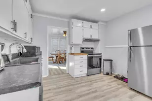 315 Smith St, Plymouth, WI 53073 - Photo 10