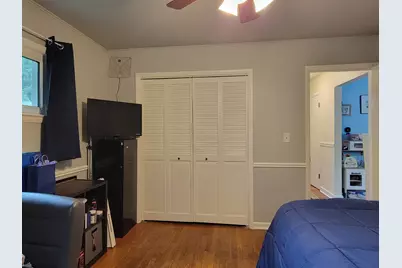 2430 E Denton Ave, Saint Francis, WI 53235 - Photo 12