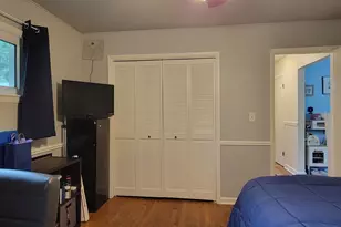 2430 E Denton Ave, Saint Francis, WI 53235 - Photo 12