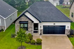 307 Evan Dr, Lake Geneva, WI 53147 - Photo 2