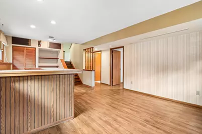9329 W Fairlane Ct, Milwaukee, WI 53224 - Photo 28