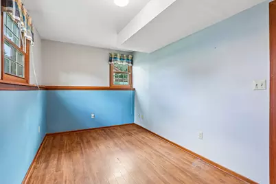 9329 W Fairlane Ct, Milwaukee, WI 53224 - Photo 32