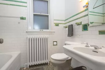 1020  College Ave, Racine, WI 53403 - Photo 10