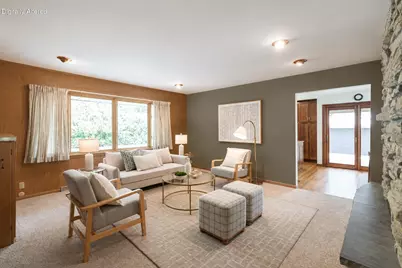 2240 W Greenwood Rd, Glendale, WI 53209 - Photo 14