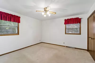 685  Oak Dr, Jefferson, WI 53549 - Photo 28