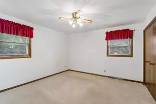 685 Oak Dr, Jefferson, WI 53549 - Photo 28