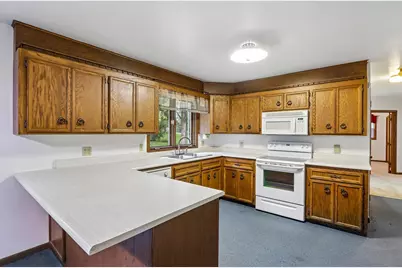 685  Oak Dr, Jefferson, WI 53549 - Photo 12