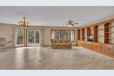 15522  Mineral Springs Rd, Meeme, WI 53063 - Photo 4