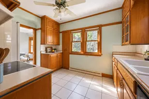 6602 W Hadley St, Milwaukee, WI 53210 - Photo 12