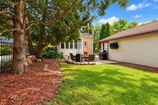 6602 W Hadley St, Milwaukee, WI 53210 - Photo 26