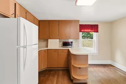 634 E North St, Waukesha, WI 53188 - Photo 6