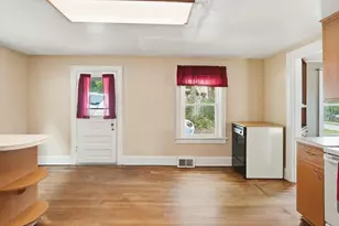 634 E North St, Waukesha, WI 53188 - Photo 8