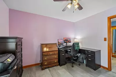 915 S 91st St, West Allis, WI 53214 - Photo 22