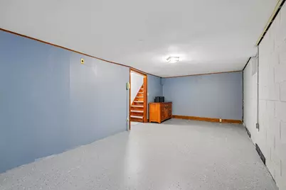 915 S 91st St, West Allis, WI 53214 - Photo 28