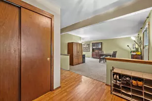 N10W27463 Rolling Ridge Ct, Pewaukee, WI 53188 - Photo 30