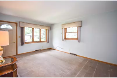 3010 S 96th St, West Allis, WI 53227 - Photo 2