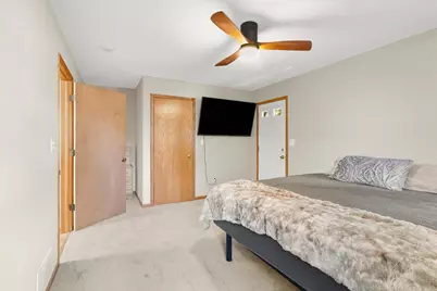 3940 E Underwood Ave, Cudahy, WI 53110 - Photo 14